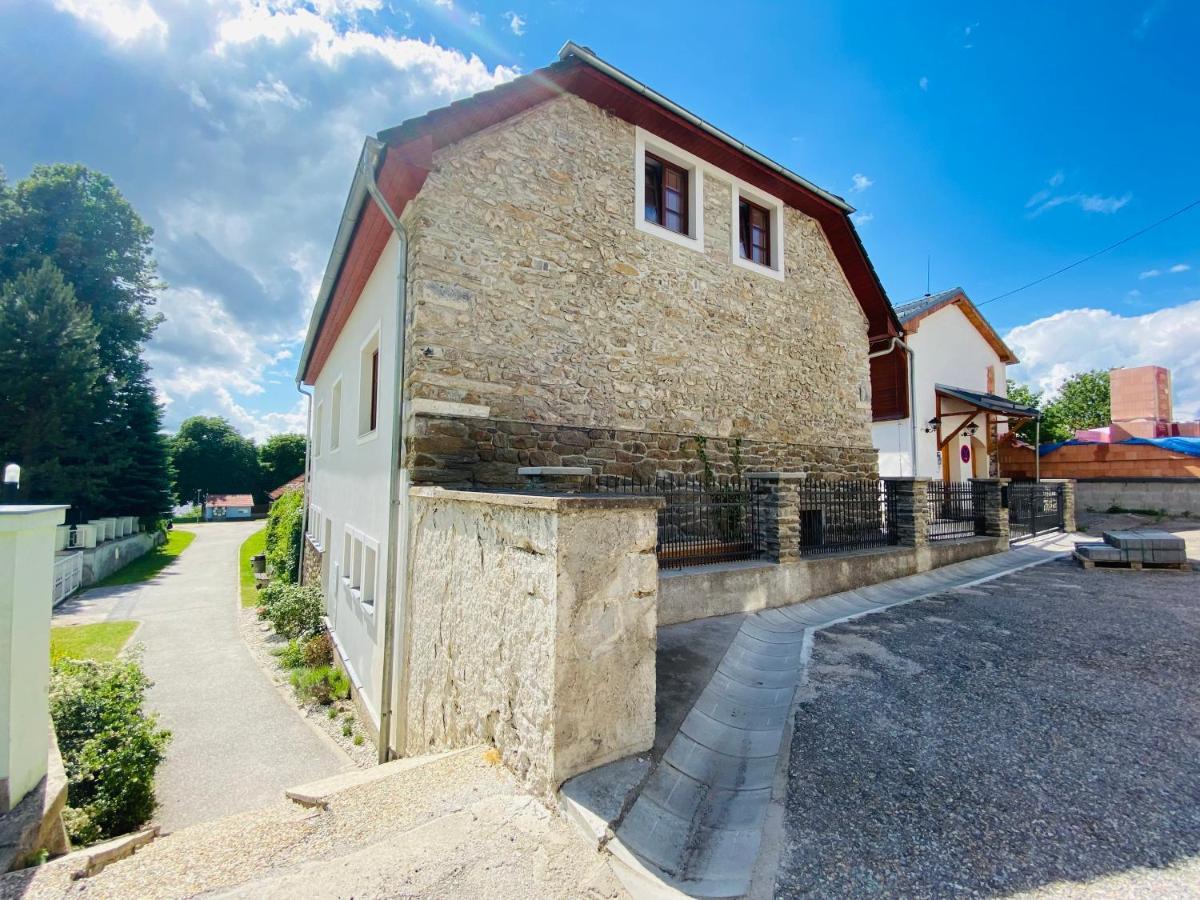 Apartmany V Ulicce Frymburk Bagian luar foto